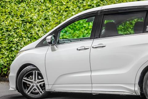 2015 Honda Odyssey Absolute 20th Ann - Thumbnail