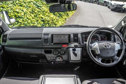 2020 Toyota Hiace ZL 5 Door - Thumbnail
