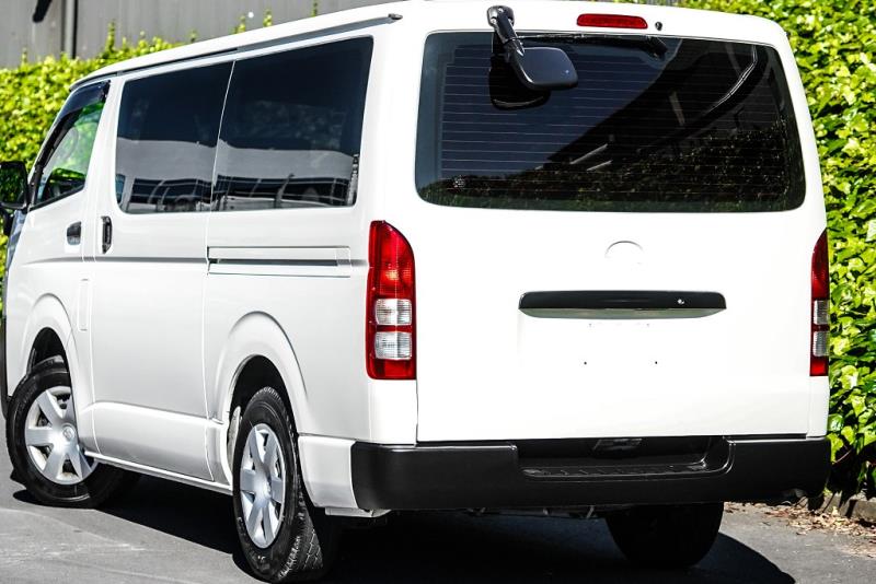 2021 Toyota Hiace ZL