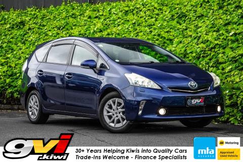 2013 Toyota Prius Alpha S