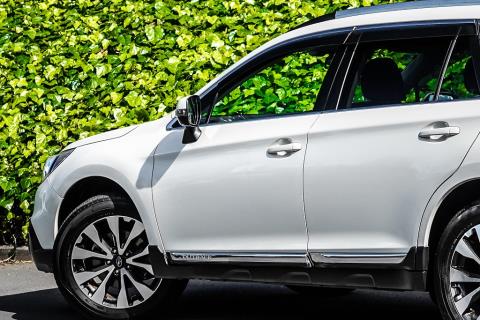 2015 Subaru Outback Limited 4WD - Thumbnail