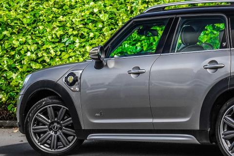 2018 Mini Cooper SE Crossover All 4 - Thumbnail