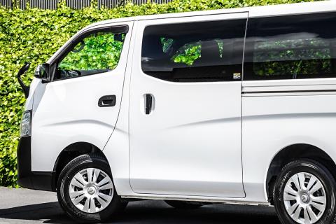 2020 Nissan NV350 / Caravan 4x4 - Thumbnail