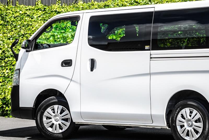 2020 Nissan NV350 / Caravan 4x4