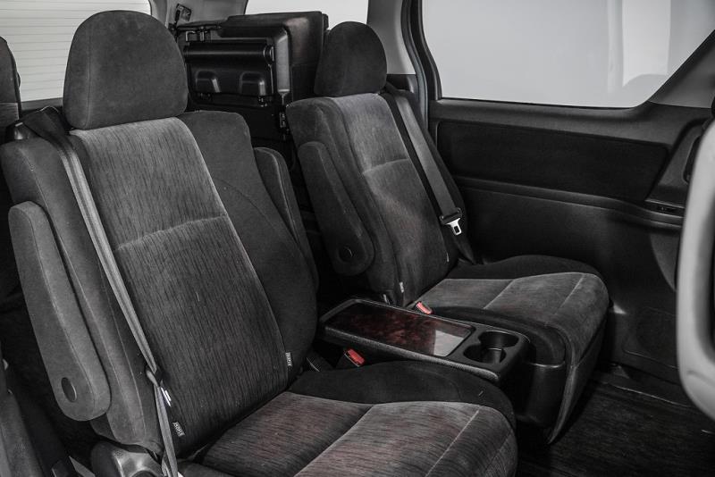 2014 Toyota Alphard 240S / Vellfire