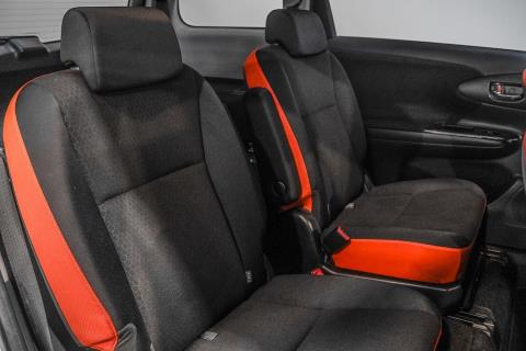 2012 Toyota Wish 2.0Z - Thumbnail