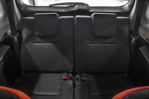 2012 Toyota Wish 2.0Z - Thumbnail