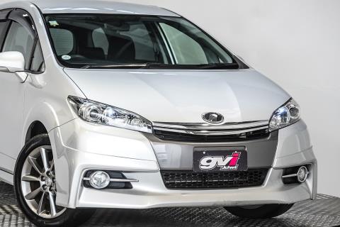 2012 Toyota Wish 2.0Z - Thumbnail