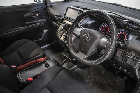 2012 Toyota Wish 2.0Z - Thumbnail