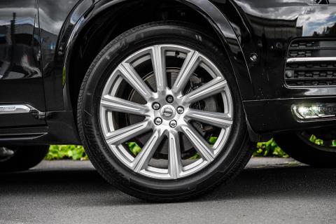 2016 Volvo XC90 T6 AWD Inscription - Thumbnail