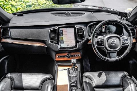 2016 Volvo XC90 T6 AWD Inscription - Thumbnail