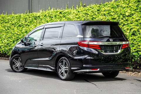 2014 Honda Odyssey Absolute 20th Ann - Thumbnail