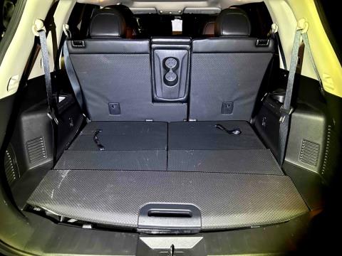 2015 Nissan X-trail 7 Seater - Thumbnail