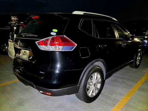 2015 Nissan X-trail 7 Seater - Thumbnail