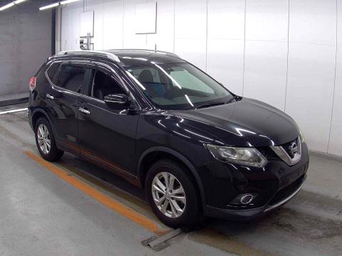 2015 Nissan X-trail 7 Seater - Thumbnail