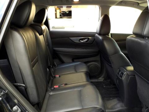 2015 Nissan X-trail 7 Seater - Thumbnail