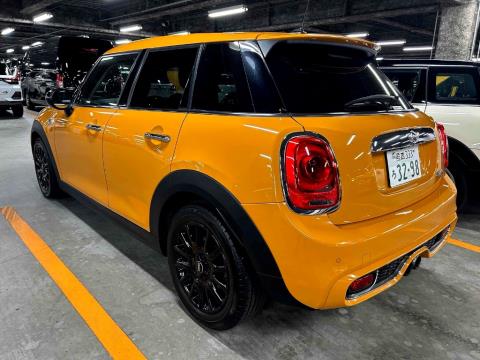 2015 Mini Cooper S - Thumbnail