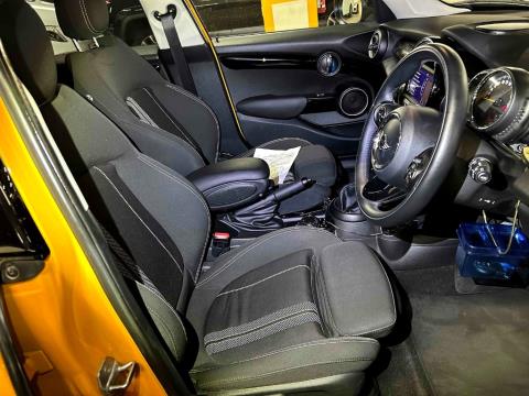 2015 Mini Cooper S - Thumbnail