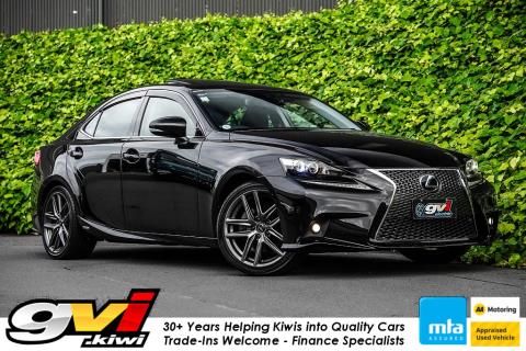 2014 Lexus IS 300h