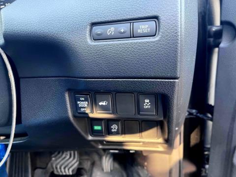 2017 Nissan X-trail 7 Seat 4WD - Thumbnail