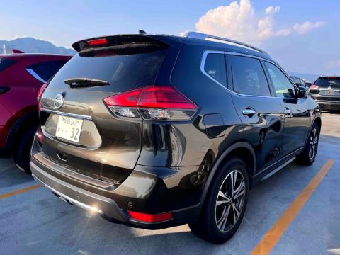 2017 Nissan X-trail 7 Seat 4WD - Thumbnail