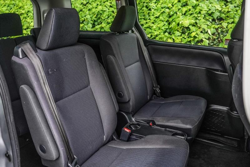 2015 Toyota Voxy Hybrid / Noah