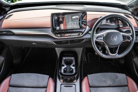 2023 Volkswagen ID.4 Pro 82kWh - Thumbnail