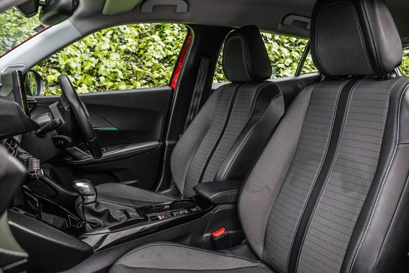 2022 Peugeot 2008 Allure SUV