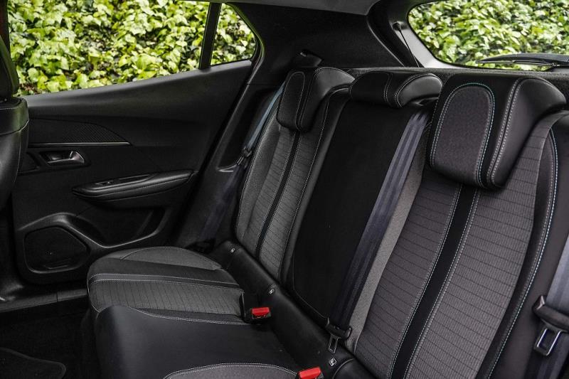 2022 Peugeot 2008 Allure SUV
