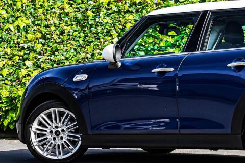 2015 Mini Cooper S - Thumbnail