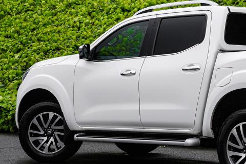 2020 Nissan Navara ST-X D/Cab - Thumbnail
