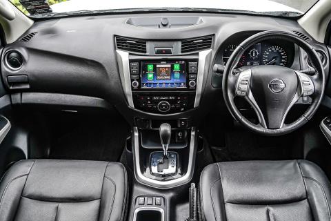 2020 Nissan Navara ST-X D/Cab - Thumbnail