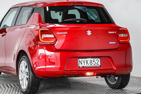 2021 Suzuki Swift GLX Hybrid - Thumbnail