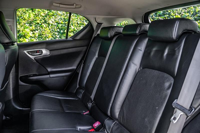 2011 Lexus CT 200h