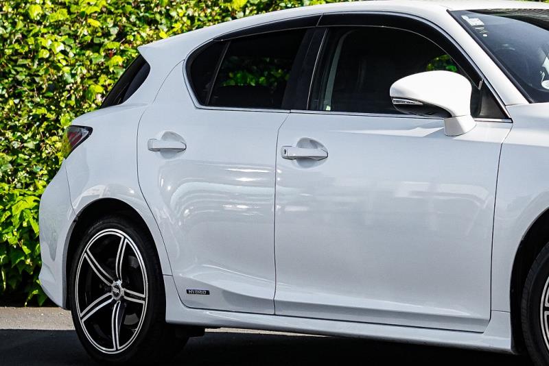 2011 Lexus CT 200h