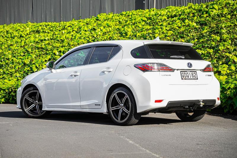 2011 Lexus CT 200h