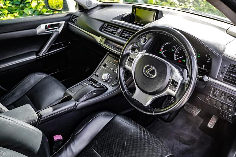 2011 Lexus CT 200h