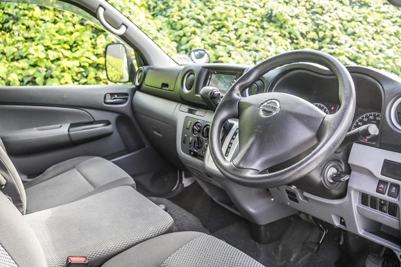 2019 Nissan NV350 / Caravan 5 Door