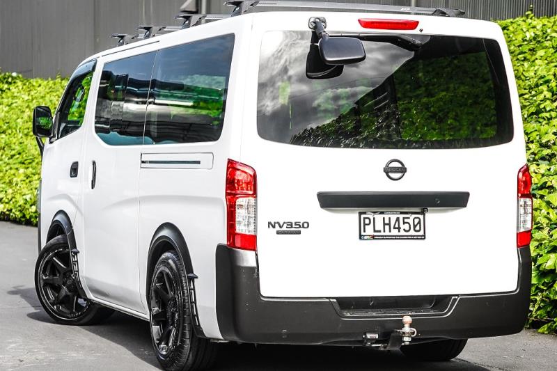 2019 Nissan NV350 / Caravan 5 Door