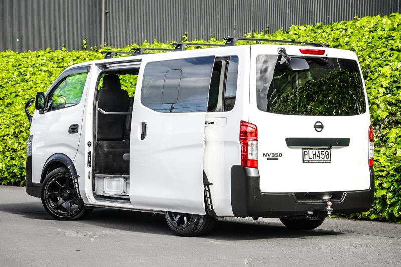 2019 Nissan NV350 / Caravan 5 Door