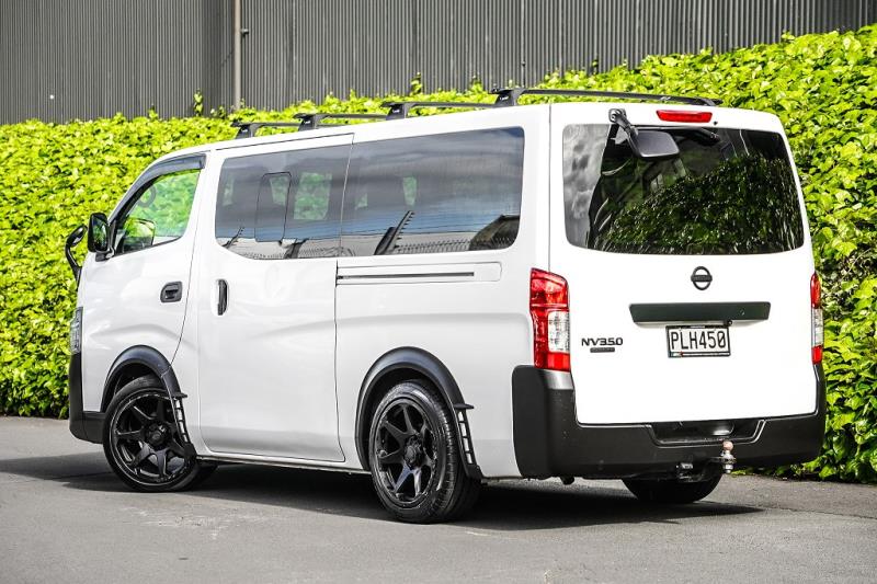 2019 Nissan NV350 / Caravan 5 Door