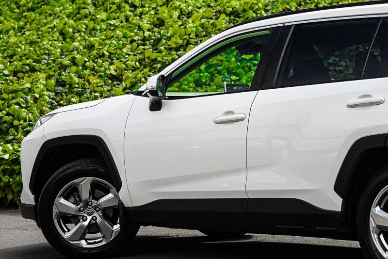 2020 Toyota RAV4 GXL