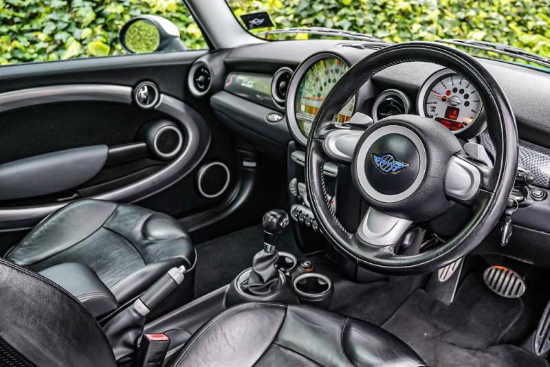 2009 MINI Cooper