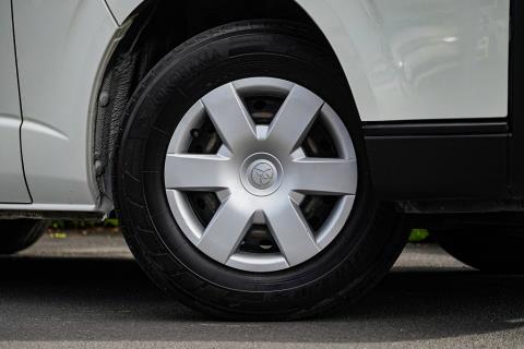 2019 Toyota Hiace ZL 5 Door - Thumbnail
