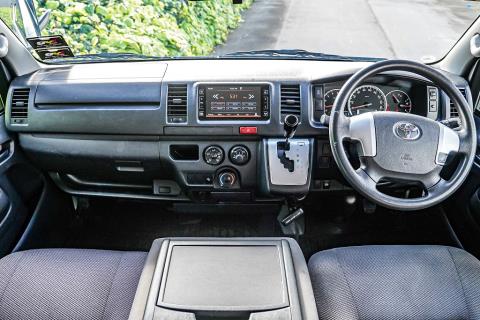 2019 Toyota Hiace ZL 5 Door - Thumbnail