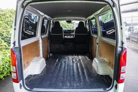 2019 Toyota Hiace ZL 5 Door - Thumbnail