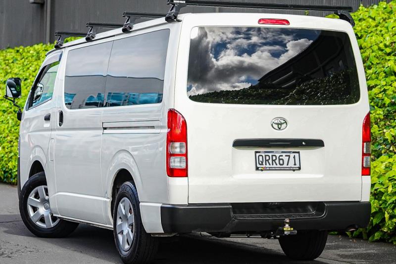 2019 Toyota Hiace ZL 5 Door