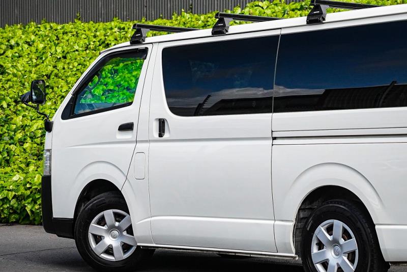 2019 Toyota Hiace ZL 5 Door