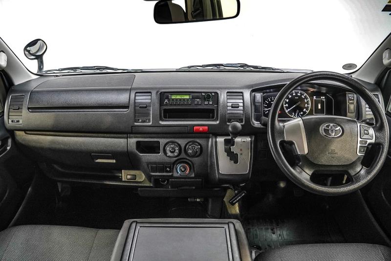 2020 Toyota Hiace ZL 5 Door