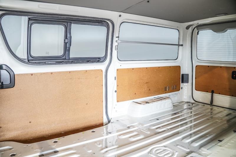 2020 Toyota Hiace ZL 5 Door